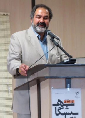 آقای دکتر بیغمی ،معاون آموزشی پردیس