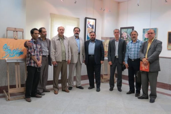 حضور سرپرست ،معاونین ،وهمکاران در نمایشگاه