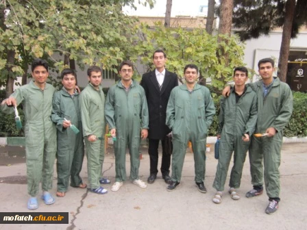 زیباسازی پردیس به همت کانون جهاد و خدمات رفاهی :