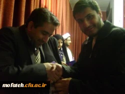 تجلیل از دانشجوی استکبار ستیز