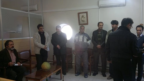 ابراز محبت وعرض ا رادت