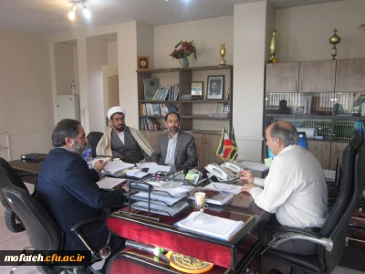 تشکیل جلسه شورای اداری  و مالی