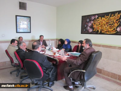 تشکیل پنجمین جلسه مدیران گروه های درسی پردیس شهید مفتح
