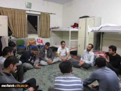 نشست صمیمی برادر بسیجی جناب آقای حضوری با دانشجو معلمان