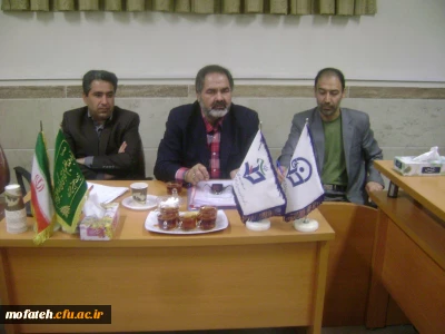 نشست صمیمی مسئولان پردیس شهید مفتح با نمایندگان دانشجویان