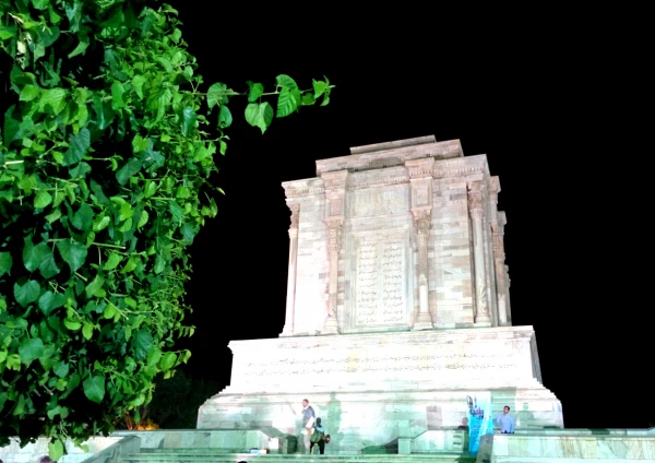 اردوی حیات طیبه