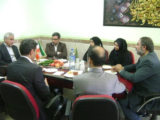 بازدید آقای سنجری معاونت محترم پژوهشی اداره کل آموزش وپرورش شهرستانهای استان تهران  2