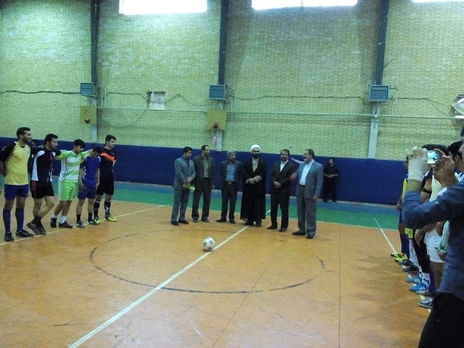 برگزاری مرحله نهایی مسابقات فوتسال جام معلم دانشجویان پردیس شهید مفتح شهرری 4