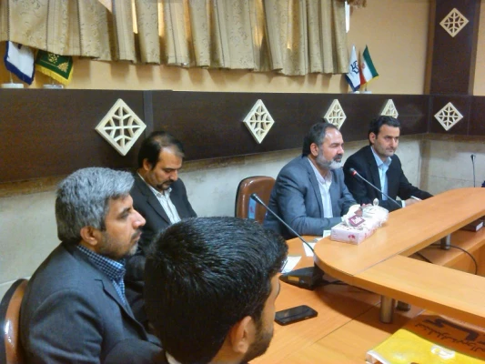 نشست صمیمی مسئولان پردیس شهید مفتح با دانشجویان 3