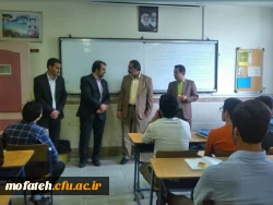 حضور مسئولان پردیس شهید مفتح در کلاس ها به مناسبت هفته گرامیداشت معلم 3