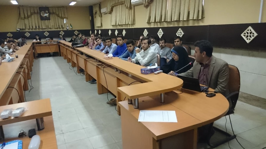 کارگاه مقاله نویسی در پردیس شهید مفتح برگزار شد. 4