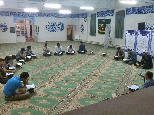 مراسم انس با قرآن کریم و بزرگداشت بنیان گذار انقلاب اسلامی ایران در پردیس شهید مفتح 2