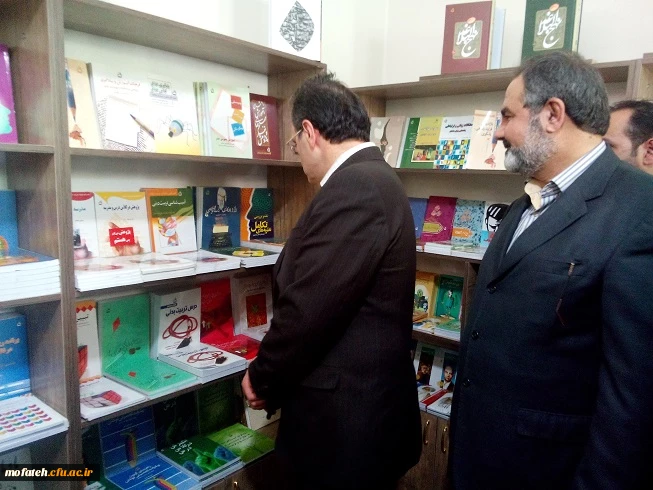 اولین شعبه نمایندگی انتشارات مدرسه دانشگاه فرهنگیان در پردیس شهید مفتح شهرری افتتاح شد.  2