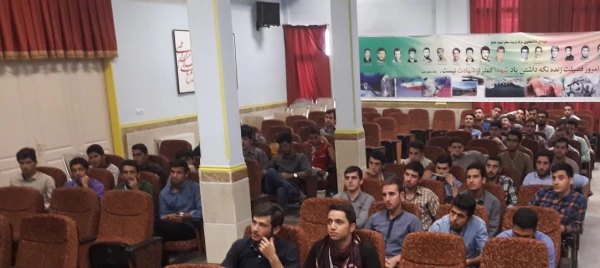 نشست صمیمی دانشجویان کارشناسی پیوسته با مسئولان آموزش  2