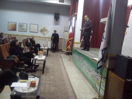 کارگاه آموزشی روش های علاقمندی به مطالعه کتب درسی و غیر درسی 5