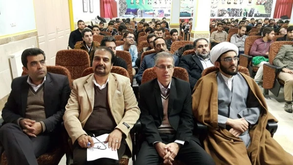 مراسم تقدیر از دانشجویان برتر علمی، فرهنگی،ورزشی پردیس شهید مفتح شهر ری 3