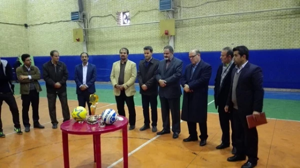 گزارش مرحله نهایی مسابقات فوتسال دانشجویان پردیس شهید مفتح 4