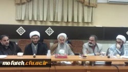 دومین نشست هم اندیشی استادان (درقالب مناظره وگفتگو) به مناسبت هفته وحدت حوزه ودانشگاه با موضوع بررسی  نفوذ فردی وجریانی در حوزه ودانشگاه برگزار گردید. 2