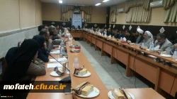 دومین نشست هم اندیشی استادان (درقالب مناظره وگفتگو) به مناسبت هفته وحدت حوزه ودانشگاه با موضوع بررسی نفوذ فردی و جریانی در حوزه ودانشگاه برگزار گردید 2