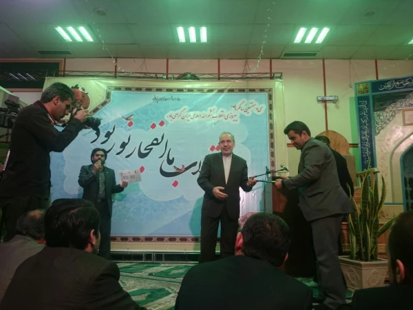 درخشش کارشناس دانشجویی پردیس در مسابقات قرآن کریم وزارت آموزش و پرورش 3