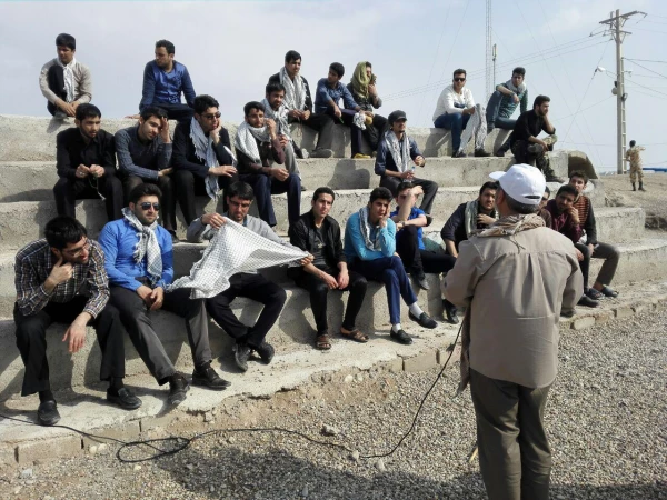 گزارشی از برنامه بازدید دانشجو معمان اعزامی پردیس به اردوی راهیان نور 10