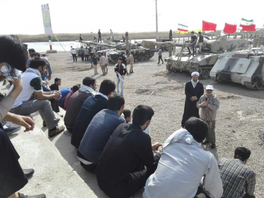 گزارشی از برنامه بازدید دانشجو معمان اعزامی پردیس به اردوی راهیان نور 11