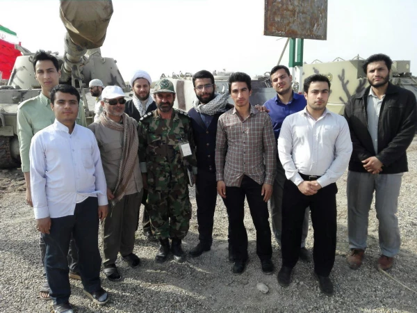 گزارشی از برنامه بازدید دانشجو معمان اعزامی پردیس به اردوی راهیان نور 14