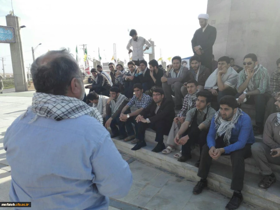 بازگشت دانشجو معلمان پردیس  از سفر معنوی 13