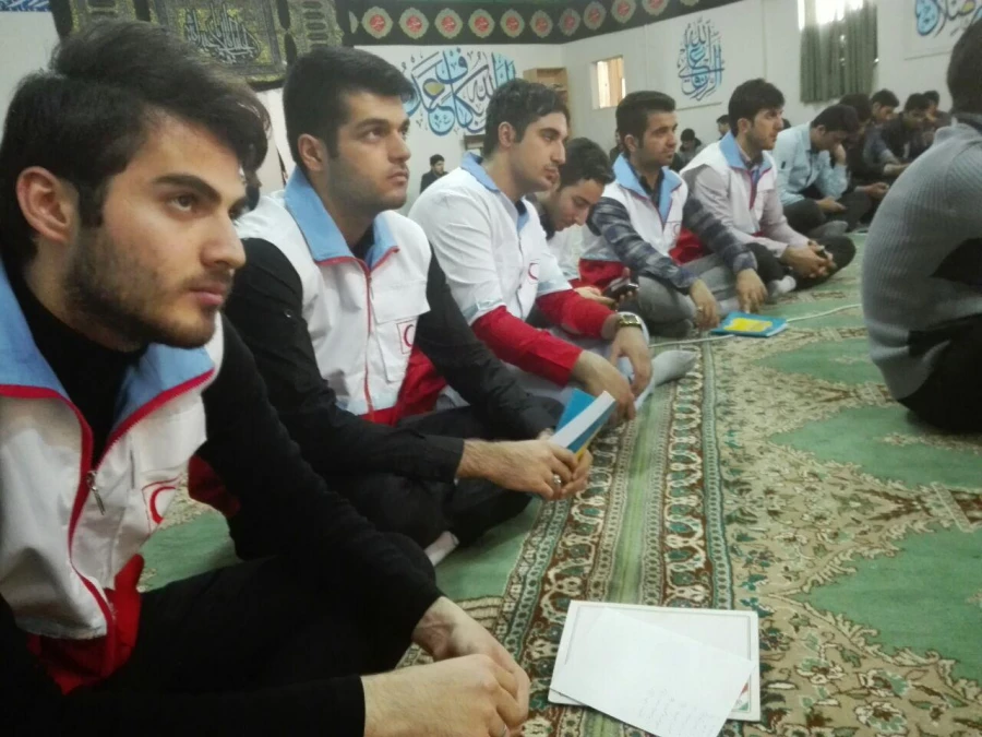 کرسی آزاد اندیشی " جنگ نرم و موج بیداری اسلامی " در نماز خانه  بقیه الله الاعظم (عج) پردیس برگزار شد. 2