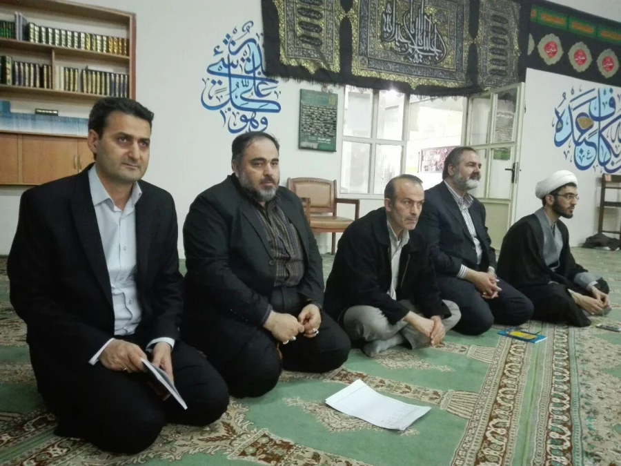 کرسی آزاد اندیشی " جنگ نرم و موج بیداری اسلامی " در نماز خانه  بقیه الله الاعظم (عج) پردیس برگزار شد. 2