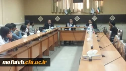 نشست صمیمی نمایندگان فرهنگی کلاس ها و رشته های تحصیلی با مسئولان پردیس  2