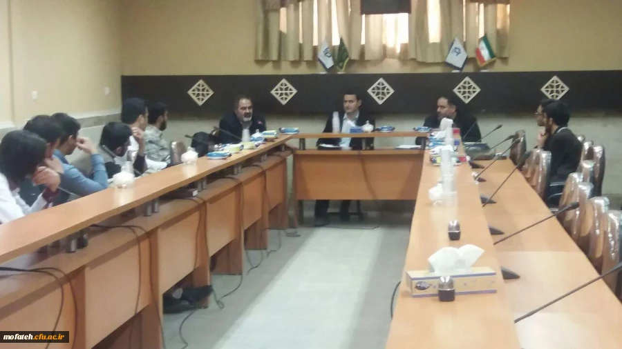 نشست صمیمی نمایندگان فرهنگی کلاس ها و رشته های تحصیلی با مسئولان پردیس  2