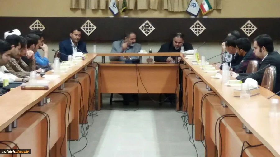 دومین جلسه نمایندگان فرهنگی کلاس ها و رشته ها در سالن شهید رجایی پردیس برگزار شد. 2