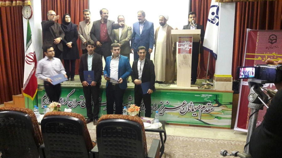 نخستین جشنواره استانی "پژوهش روایی" با هدف توسعة جایگاه پژوهش های کیفی در پردیس شهید مفتح برگزار شد. 2