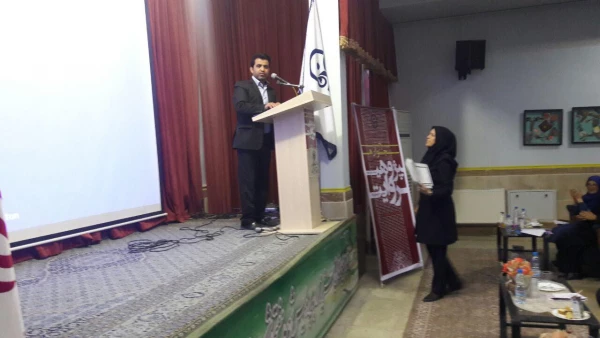 نخستین جشنواره استانی پژوهش روایی با هدف توسعة جایگاه پژوهش های کیفی در پردیس شهید مفتح برگزار شد. 17