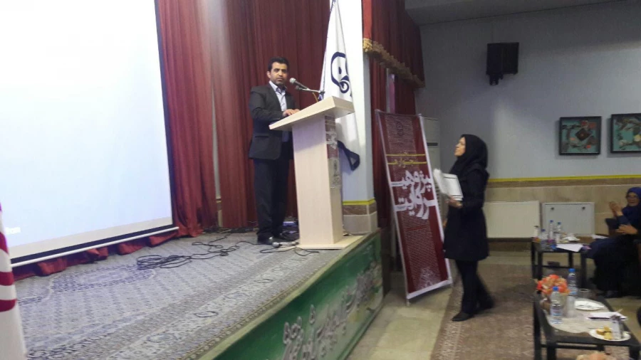 نخستین جشنواره استانی پژوهش روایی با هدف توسعة جایگاه پژوهش های کیفی در پردیس شهید مفتح برگزار شد. 17