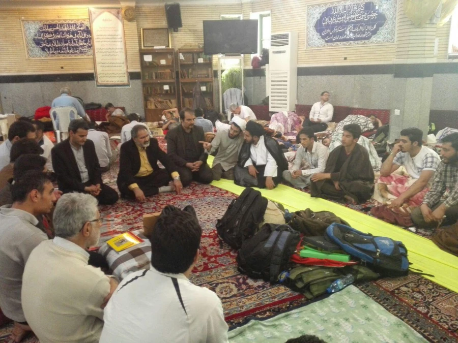 روز دوم مراسم اعتکاف دانشجومعلمان پردیس با دیدار مسئولان همراه بود. 5