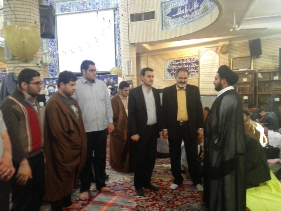 روز دوم مراسم اعتکاف دانشجومعلمان پردیس با دیدار مسئولان همراه بود. 6