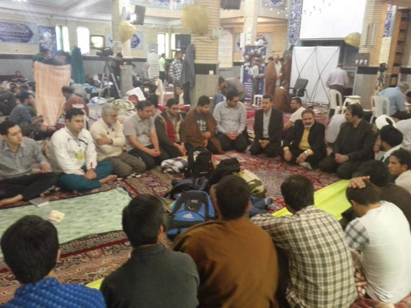 روز دوم مراسم اعتکاف دانشجومعلمان پردیس با دیدار مسئولان همراه بود. 8