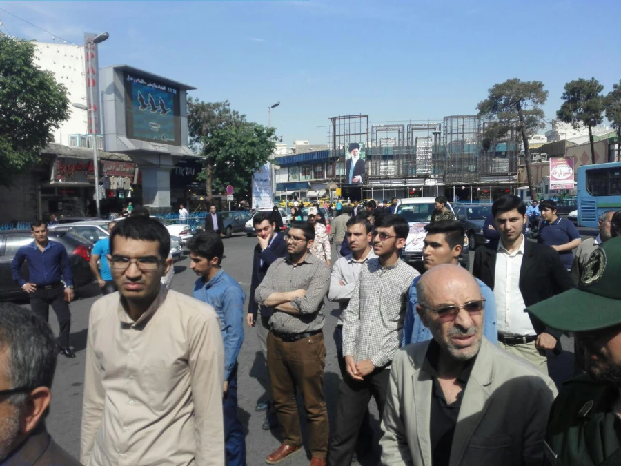 شرکت دانشجو معلمان پردیس در مراسم تشییع پیکر پاک دوتن از شهدای 8