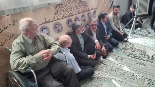 نخستین یادواره ی شهدای تربیت معلم و مدافع حرم در پردیس شهید مفتح شهرری برگزار شد. 8