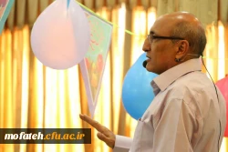 گروه راهنمایی ومشاوره همایش (هدف) را برگزار کرد. 2