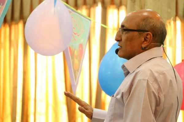 گروه راهنمایی ومشاوره همایش (هدف) را برگزار کرد. 2