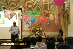 گروه راهنمایی ومشاوره همایش (هدف) را برگزار کرد. 2