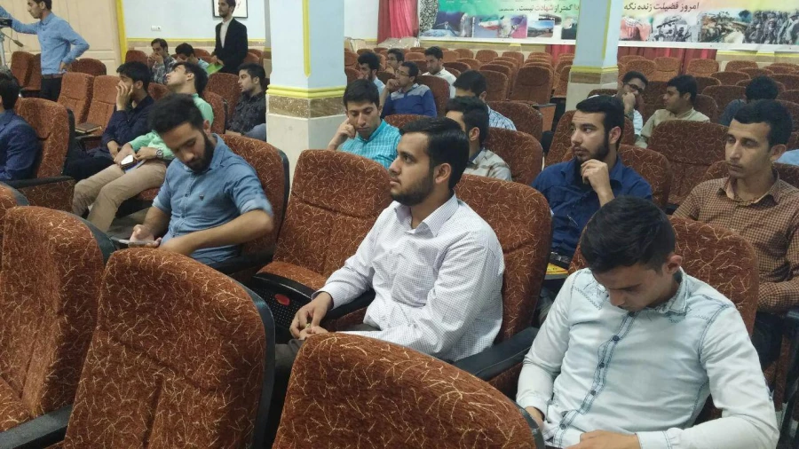 برگزاری سمینار علمی دانشجویی  آموزش  ریاضی در پردیس  4