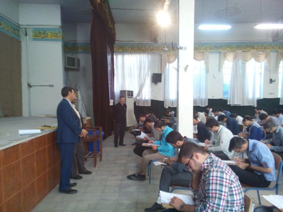 گزارش تصویری از برگزاری امتحانات  7