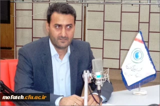 برنامه "گفت وگوی علمی" با موضوع اقتصاد مقاومتی در منابع درسی با حضور معاون آموزشی و پژوهشی پردیس