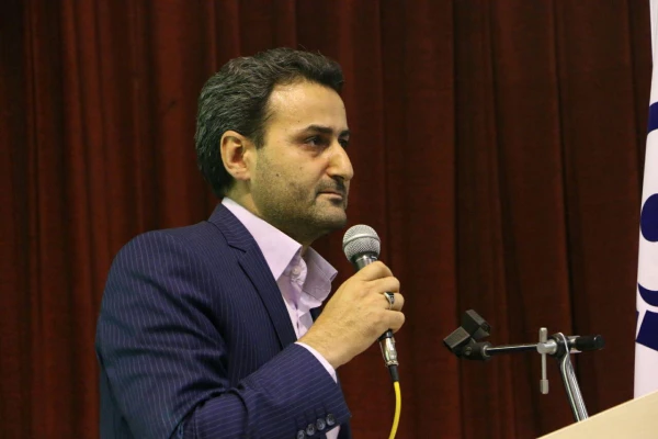 نخستین دوره فرهنگی ارتقای نقش تربیتی و اجتماعی معلم،به کار خود پایان داد. 5