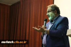 نخستین دوره فرهنگی ارتقای نقش تربیتی و اجتماعی معلم،به کار خود پایان داد. 8