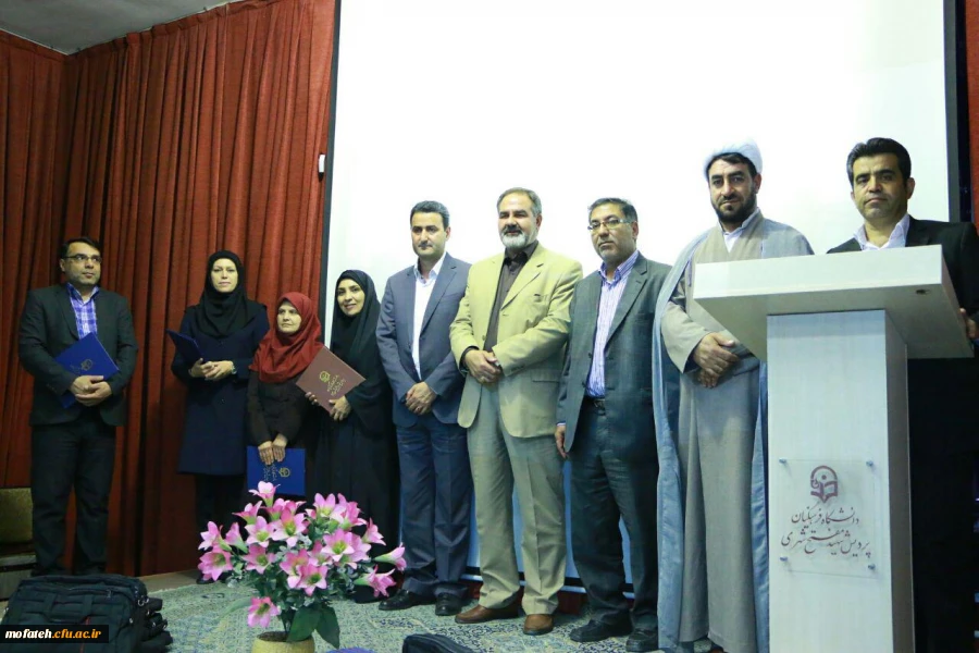 جشن دانش آموختگی نخستین دوره دانشجویان کارشناسی پیوسته پردیس به روایت تصویر 23